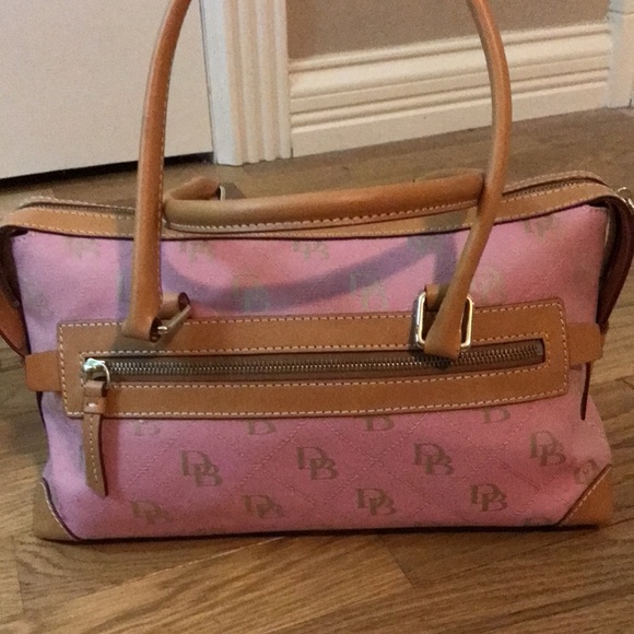 Beautiful handbag excellent shape hardly ever cared - Picture 2 of 8